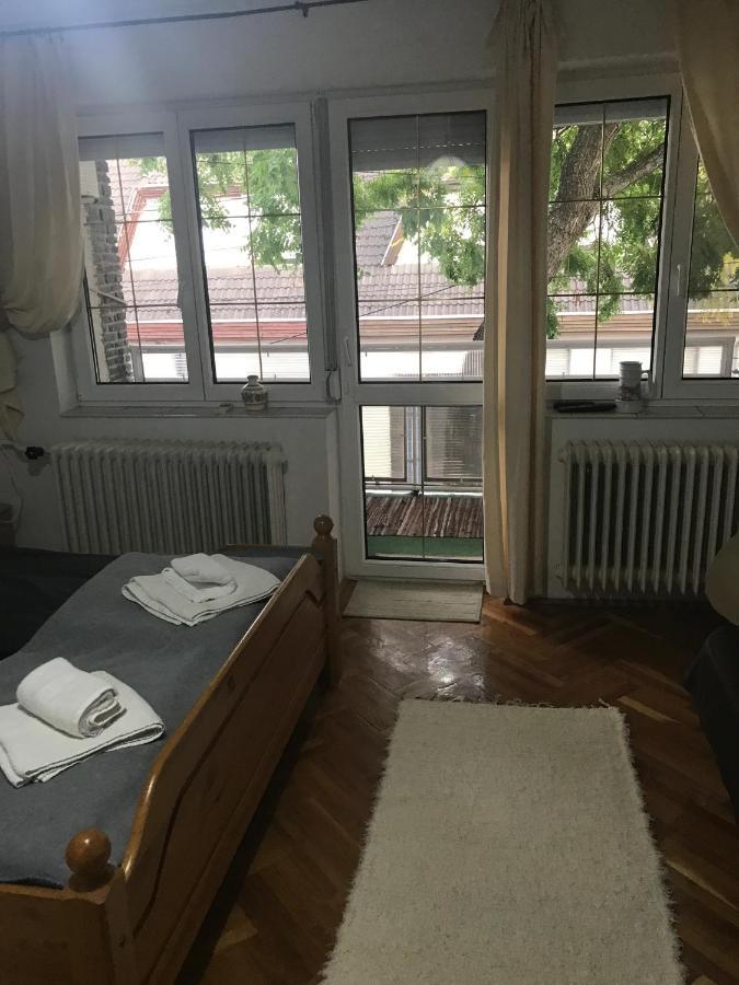 Hív-Lak Apartman Eger Exterior foto